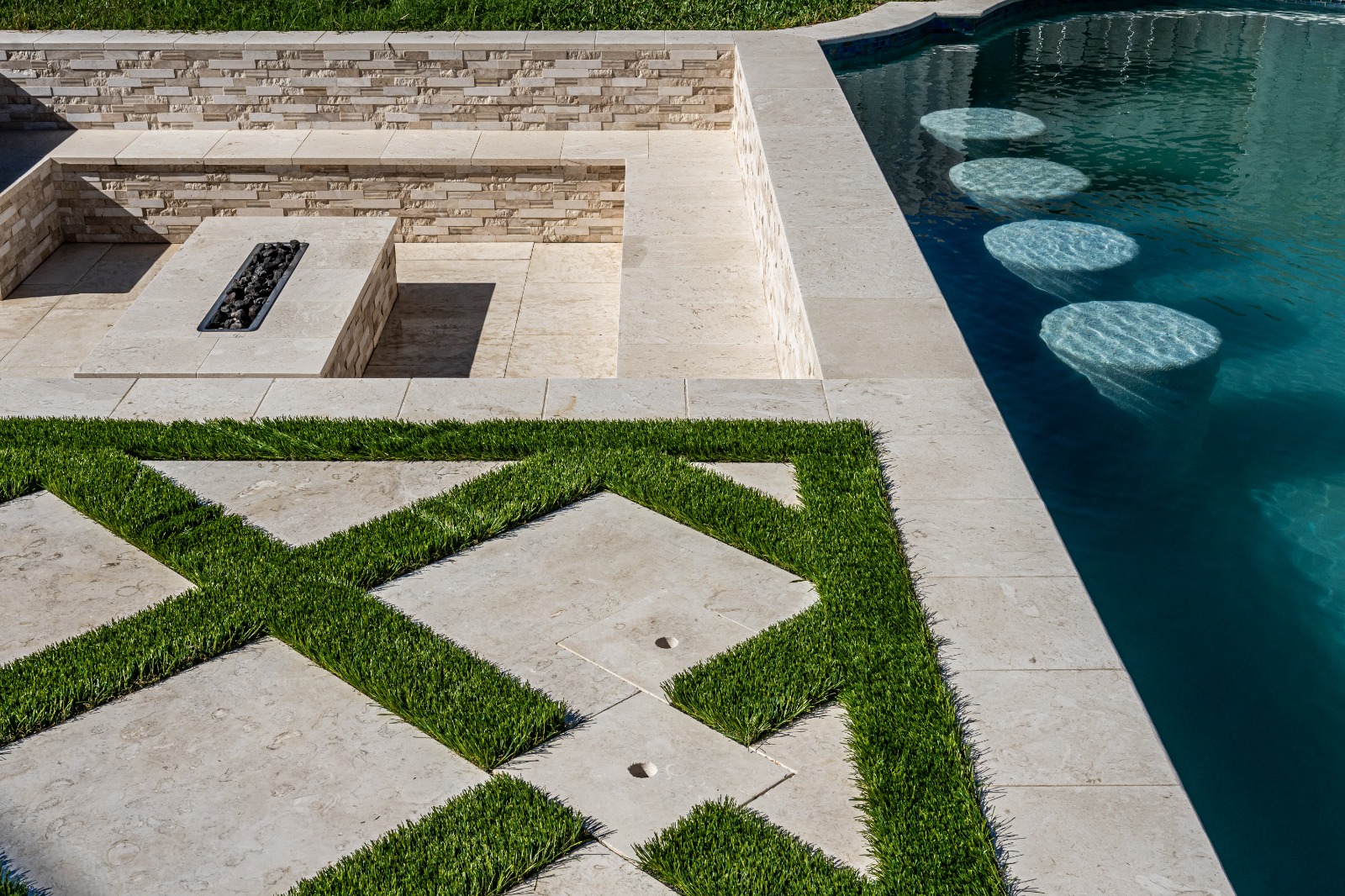 Mediterranean Shell Stone
